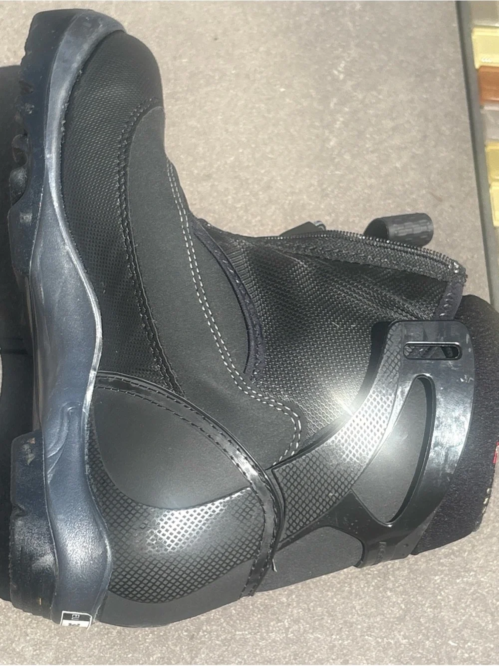 Rossignol Black Ski Boots with Velcro Strap Women Eur 38 / US 7